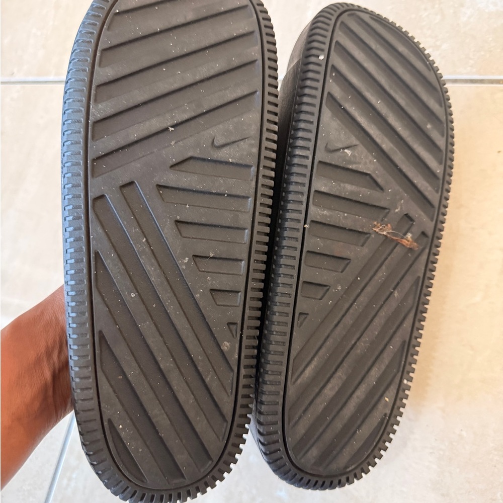 NIKE Calm Mens Slides Mens 7 Womens 8 Excellent Pre-Owned Condition - Picture 7 of 8